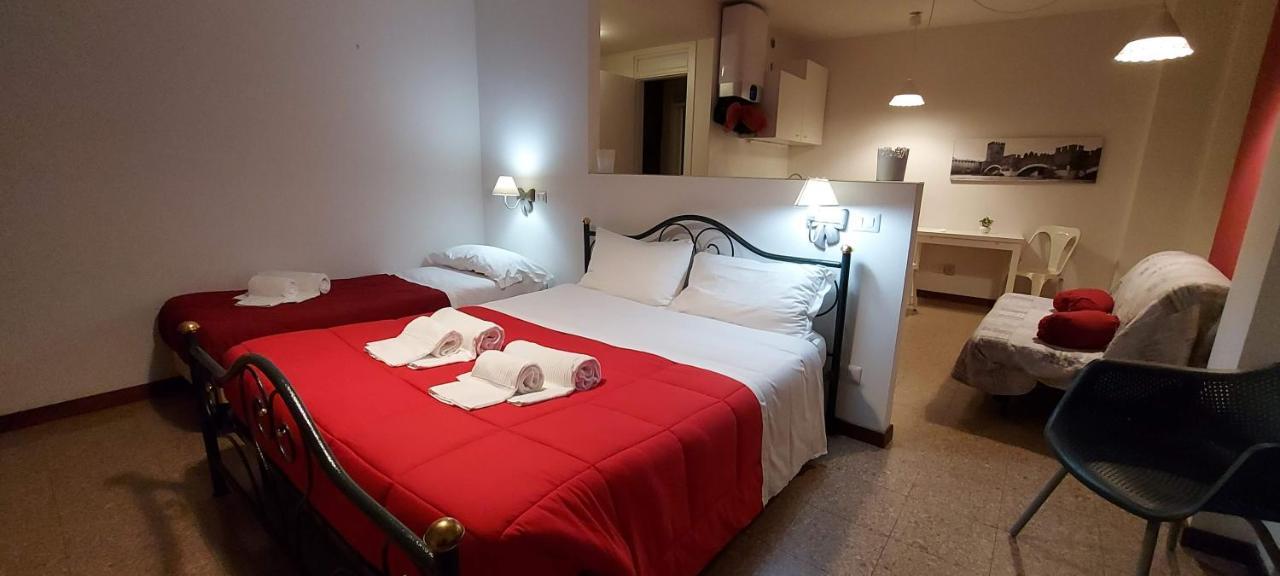 Marconi Rooms Loggia Delle Erbe Verona Eksteriør bilde