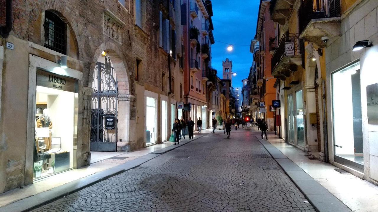 Marconi Rooms Loggia Delle Erbe Verona Eksteriør bilde